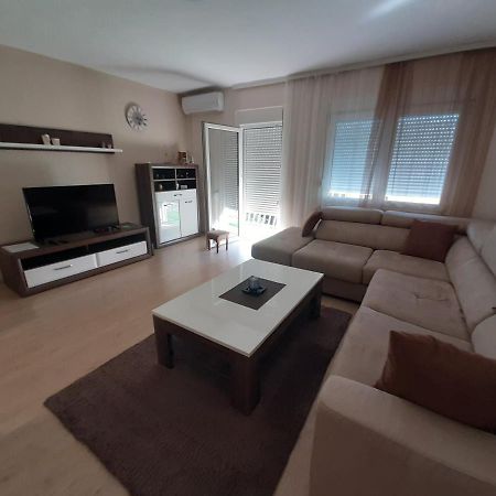 Apartment 081 Podgorica Esterno foto